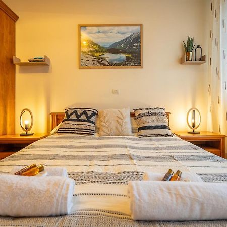 Premium Comfy 2Bdr Apt - Free Parking - Fast Wi-Fi София Екстериор снимка