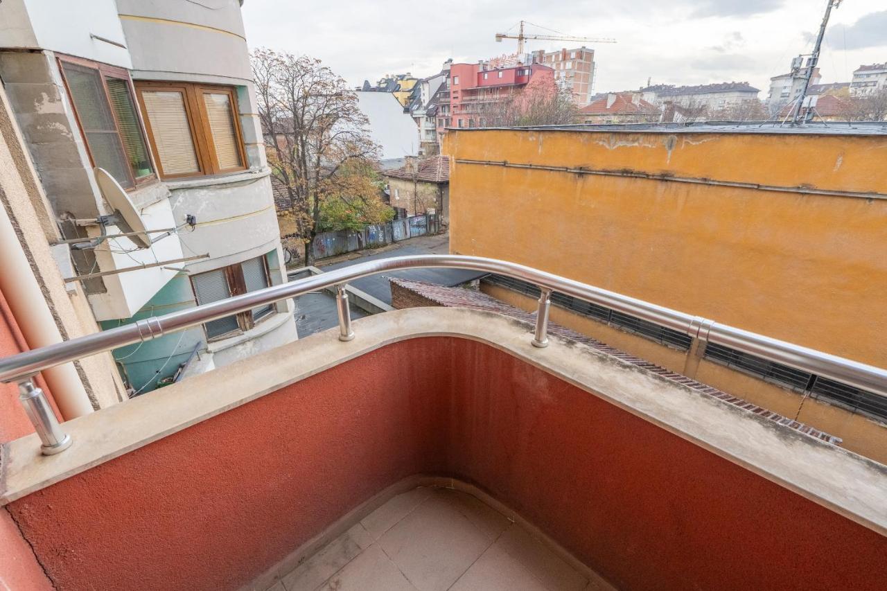 Premium Comfy 2Bdr Apt - Free Parking - Fast Wi-Fi София Екстериор снимка
