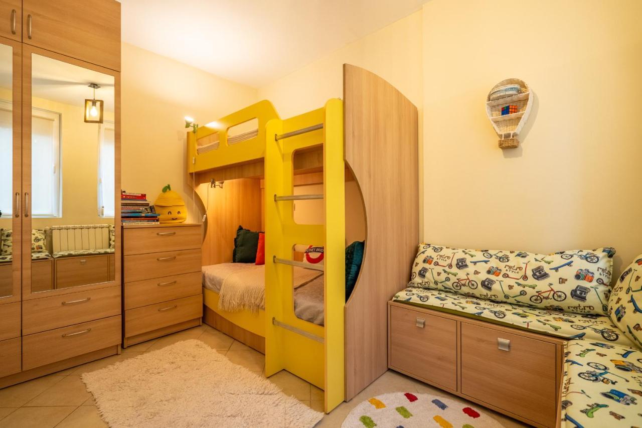 Premium Comfy 2Bdr Apt - Free Parking - Fast Wi-Fi София Екстериор снимка