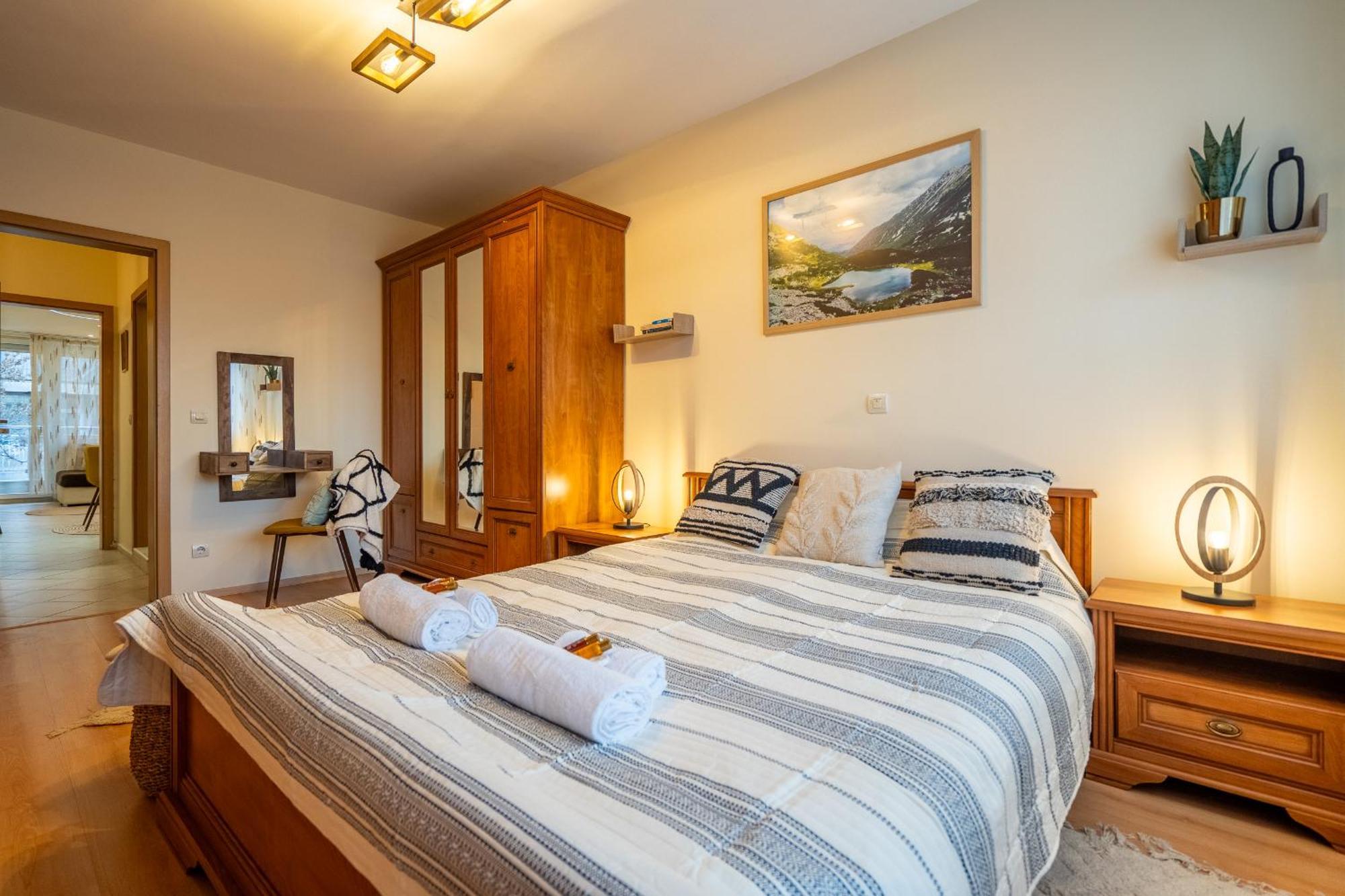 Premium Comfy 2Bdr Apt - Free Parking - Fast Wi-Fi София Екстериор снимка